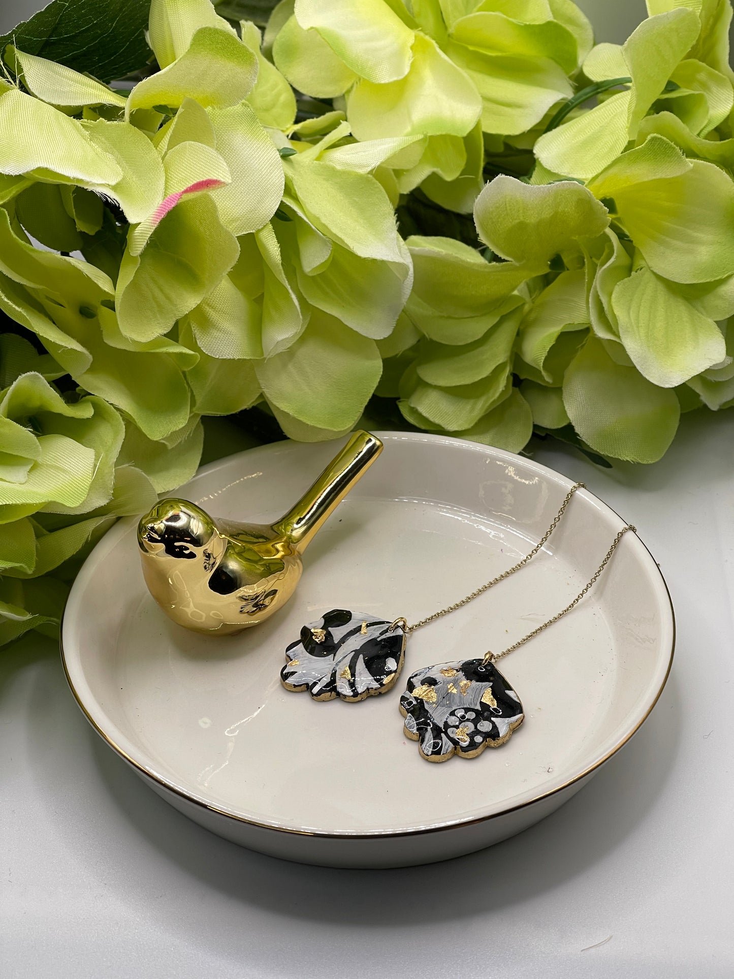 Roxanne Drop Earring - Medium
